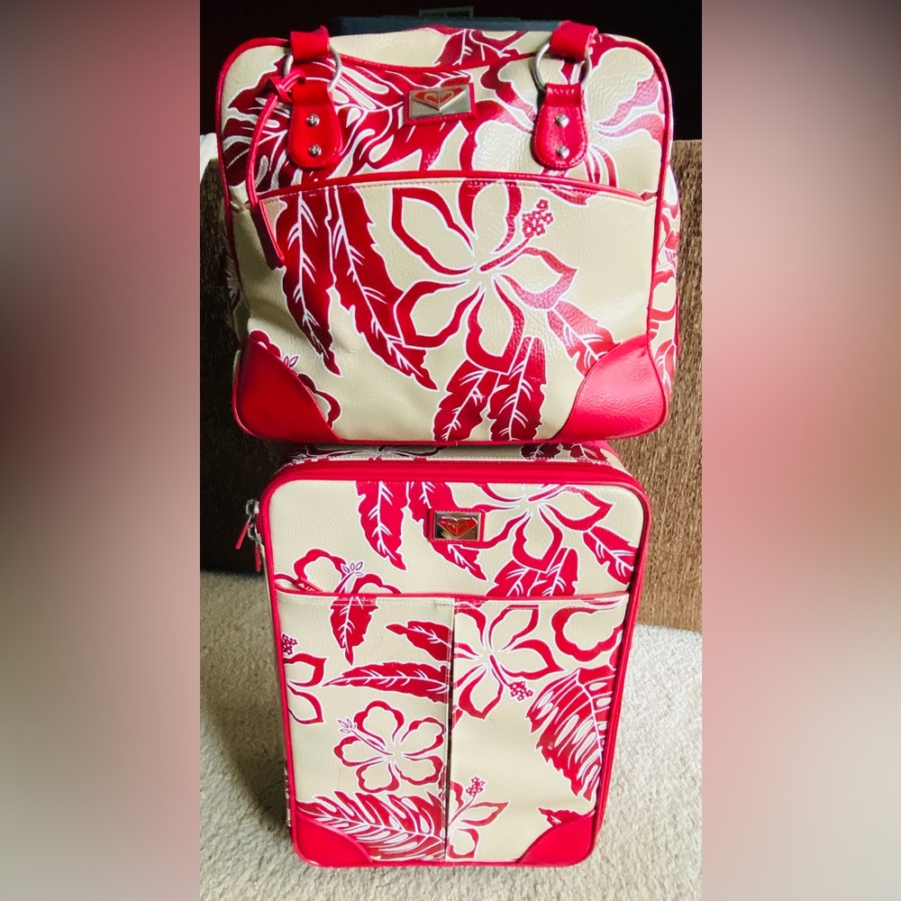 Vintage Roxy Luggage Set